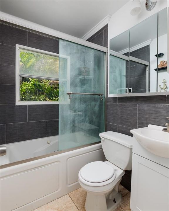 For Sale: $579,000 (3 beds, 2 baths, 1345 Square Feet)