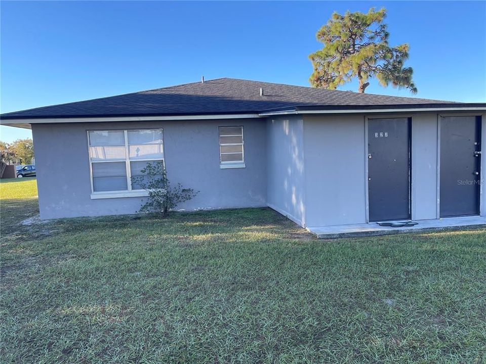 Под контрактом: $360,000 (2 спален, 2 ванн, 2214 Квадратных фут)