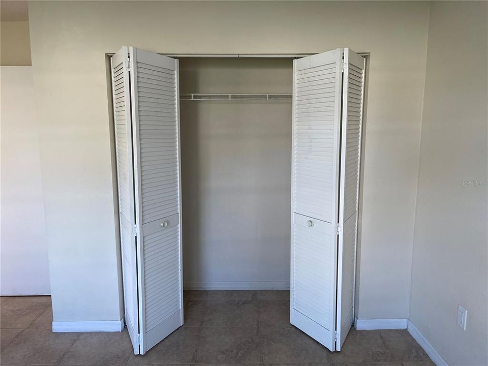 Под контрактом: $360,000 (2 спален, 2 ванн, 2214 Квадратных фут)