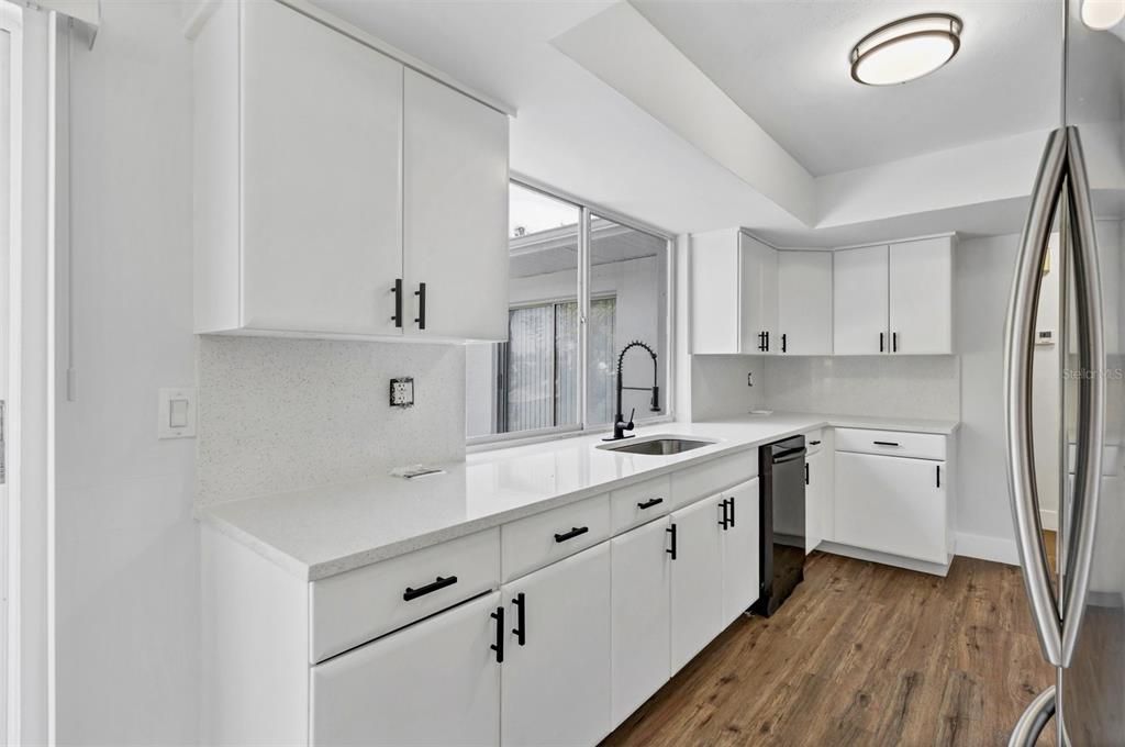 For Rent: $1,795 (2 beds, 2 baths, 1225 Square Feet)