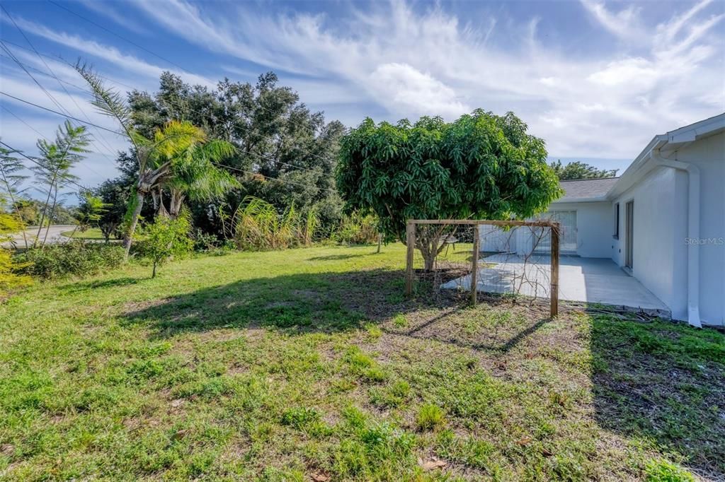 For Rent: $1,795 (2 beds, 2 baths, 1225 Square Feet)