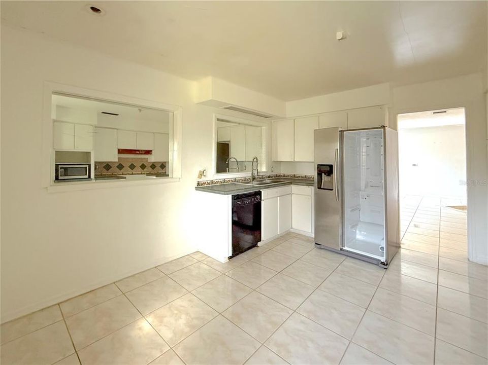 For Sale: $430,000 (3 beds, 2 baths, 1860 Square Feet)