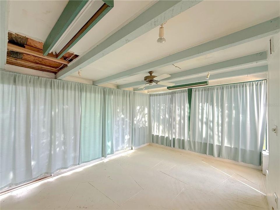 For Sale: $430,000 (3 beds, 2 baths, 1860 Square Feet)