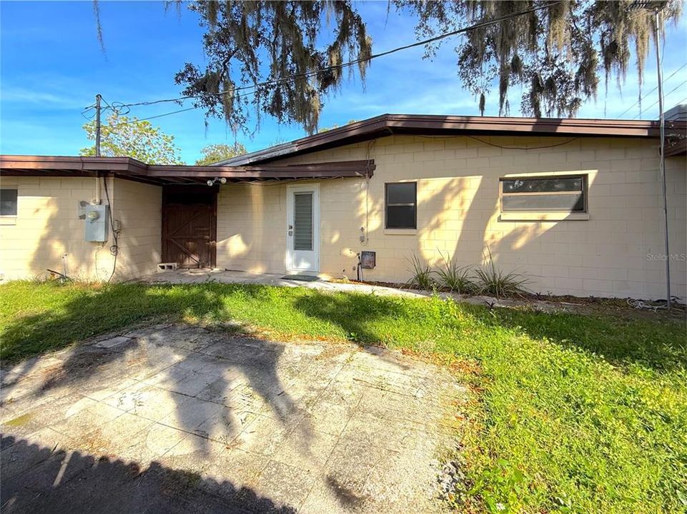 For Sale: $430,000 (3 beds, 2 baths, 1860 Square Feet)