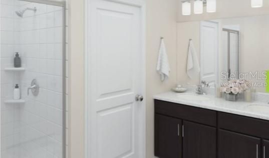 Activo con contrato: $396,840 (3 camas, 2 baños, 1795 Pies cuadrados)