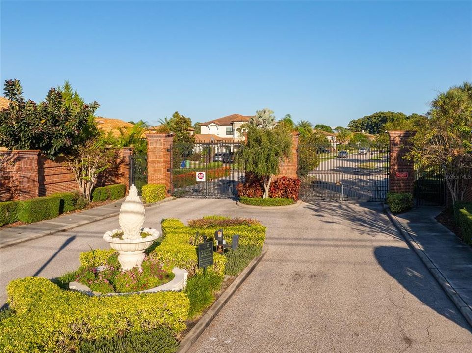 For Sale: $969,999 (4 beds, 3 baths, 2463 Square Feet)