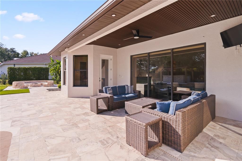 For Sale: $969,999 (4 beds, 3 baths, 2463 Square Feet)