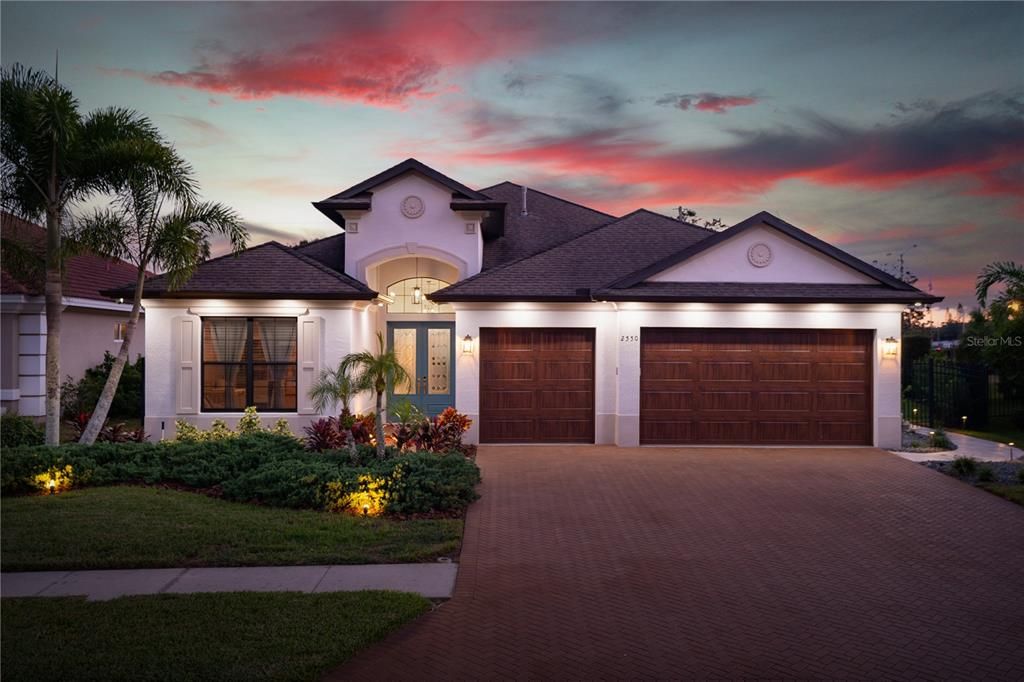 For Sale: $969,999 (4 beds, 3 baths, 2463 Square Feet)