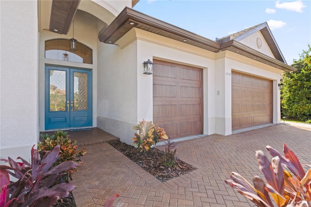 For Sale: $969,999 (4 beds, 3 baths, 2463 Square Feet)