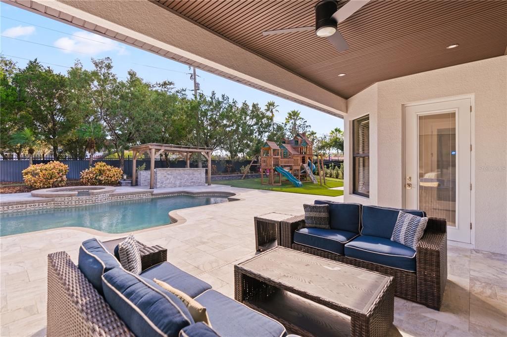 For Sale: $969,999 (4 beds, 3 baths, 2463 Square Feet)