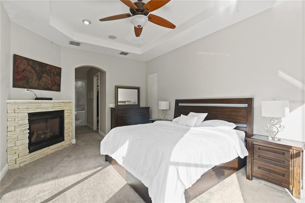 For Sale: $969,999 (4 beds, 3 baths, 2463 Square Feet)