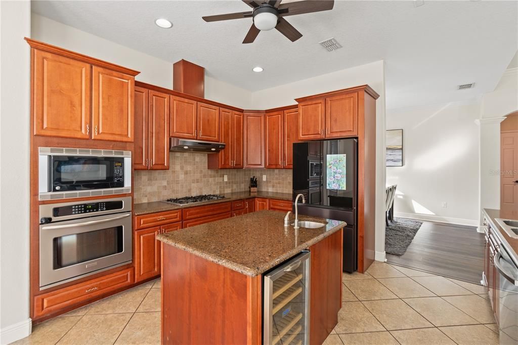 For Sale: $969,999 (4 beds, 3 baths, 2463 Square Feet)