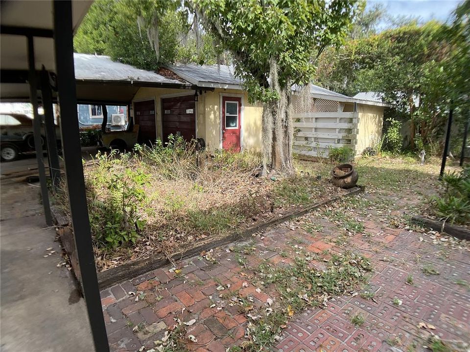 На продажу: $85,000 (3 спален, 2 ванн, 2227 Квадратных фут)