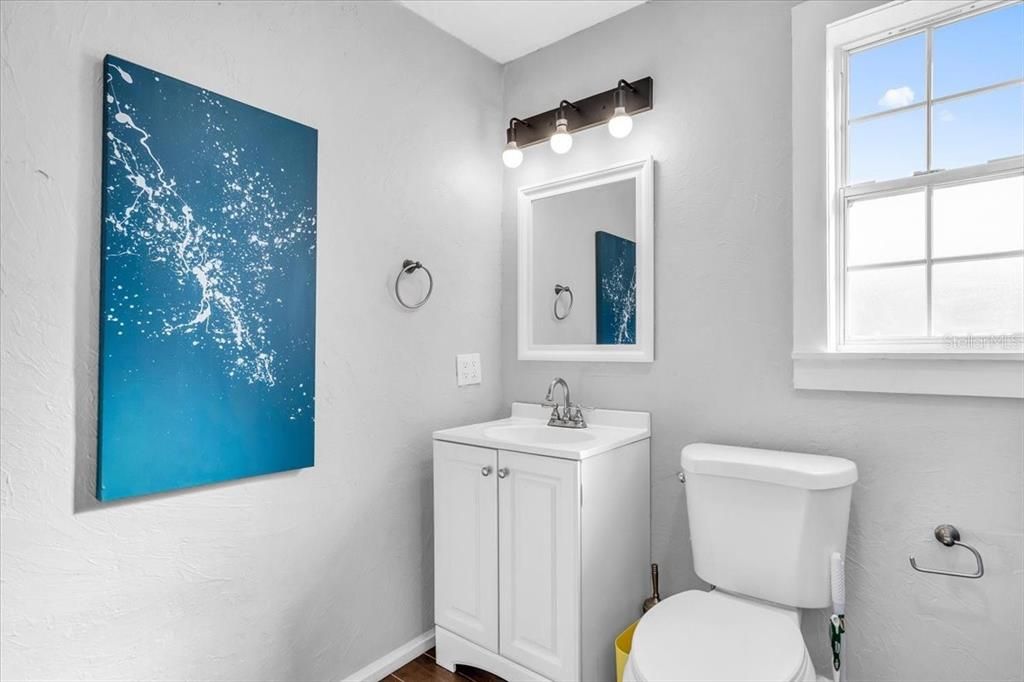 For Sale: $419,000 (4 beds, 2 baths, 1891 Square Feet)