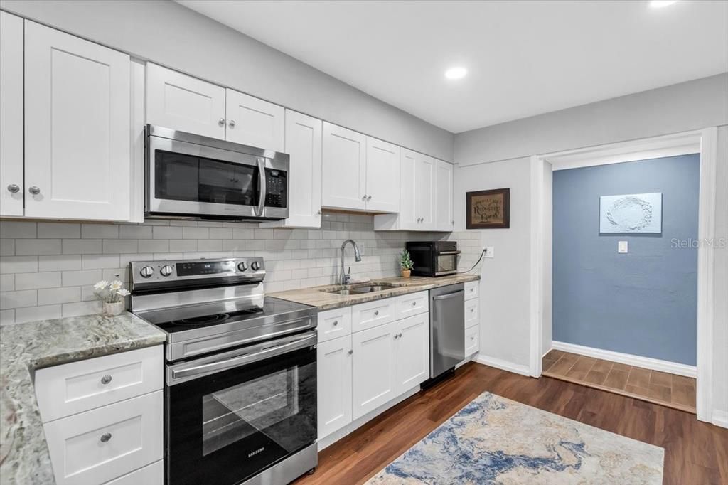 For Sale: $419,000 (4 beds, 2 baths, 1891 Square Feet)