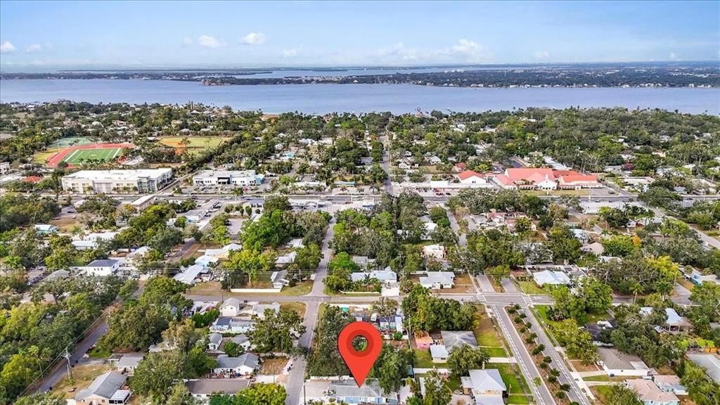 For Sale: $419,000 (4 beds, 2 baths, 1891 Square Feet)