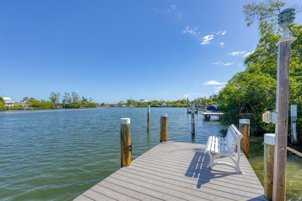 For Sale: $1,149,000 (3 beds, 2 baths, 1816 Square Feet)