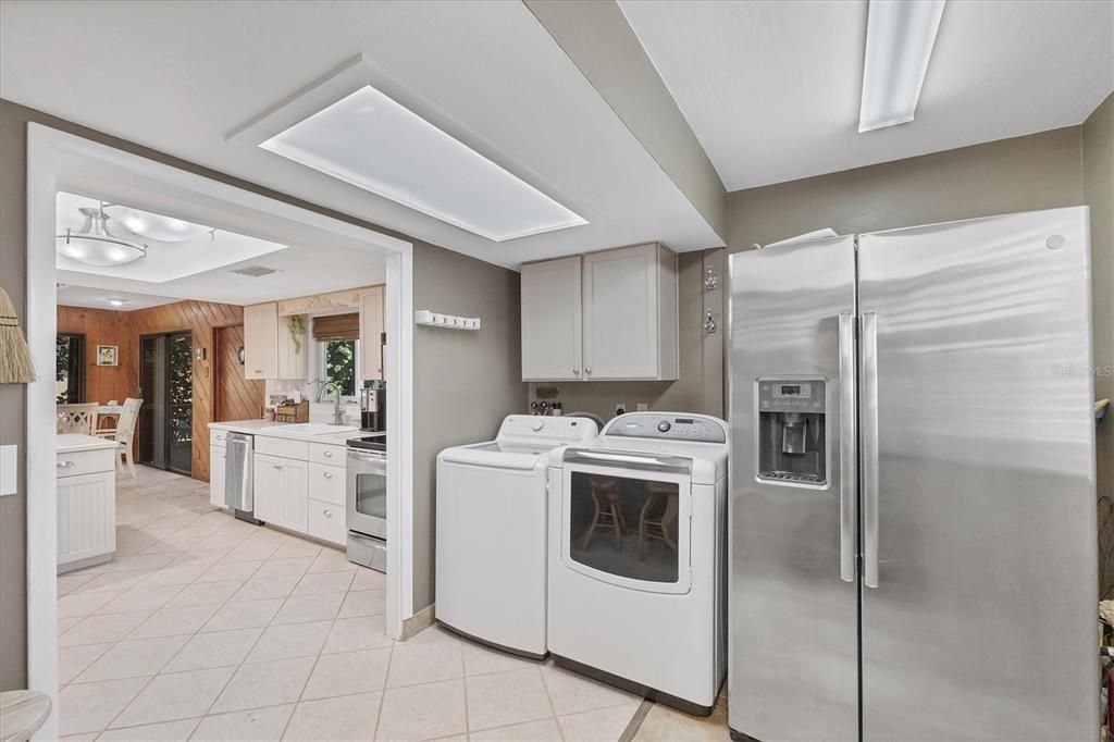 For Sale: $1,149,000 (3 beds, 2 baths, 1816 Square Feet)