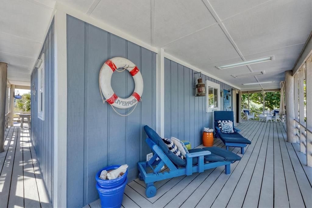 For Sale: $1,149,000 (3 beds, 2 baths, 1816 Square Feet)