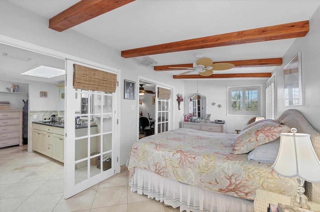 For Sale: $1,149,000 (3 beds, 2 baths, 1816 Square Feet)