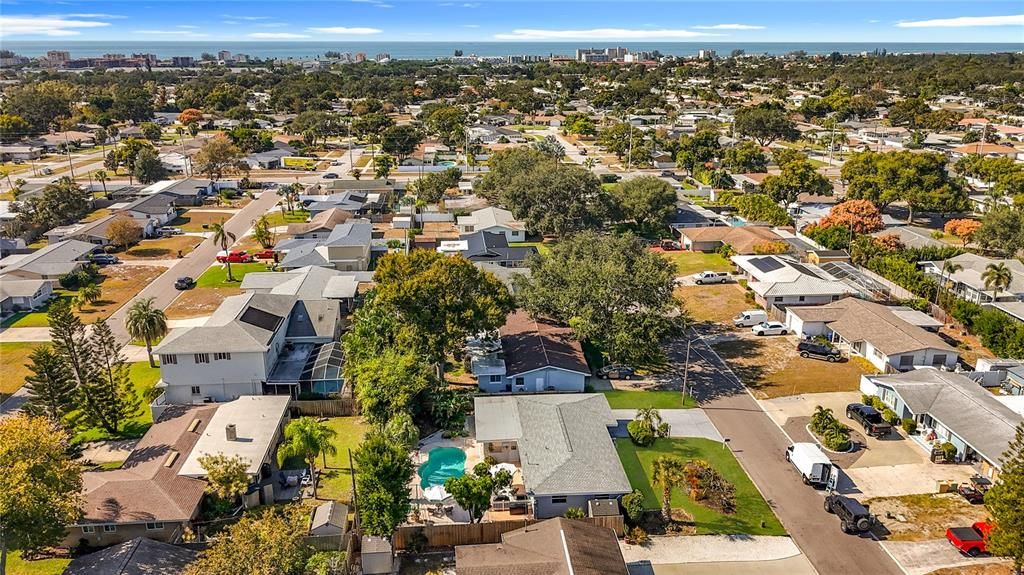 Active With Contract: $499,900 (3 beds, 2 baths, 1272 Square Feet)