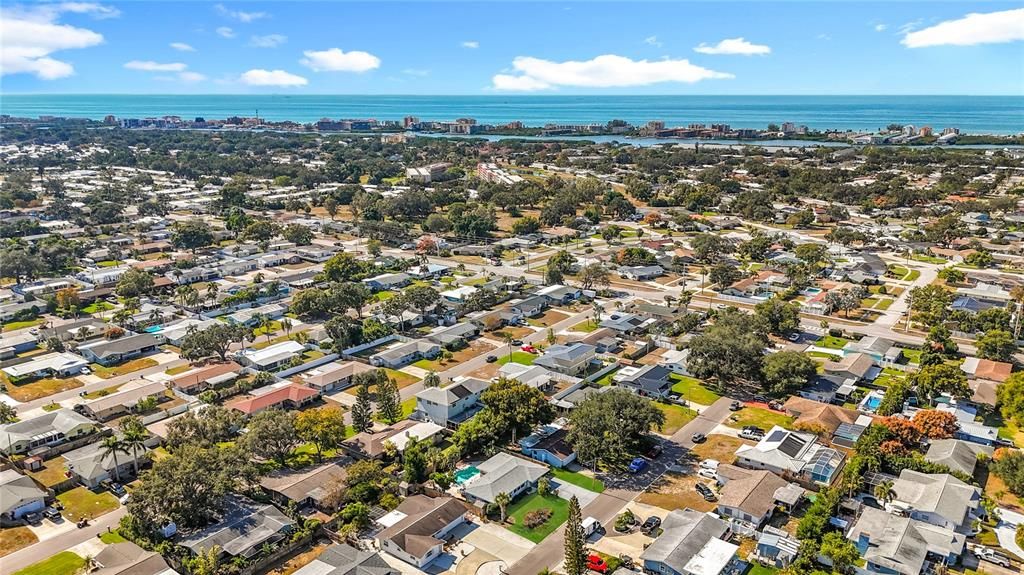 Active With Contract: $499,900 (3 beds, 2 baths, 1272 Square Feet)