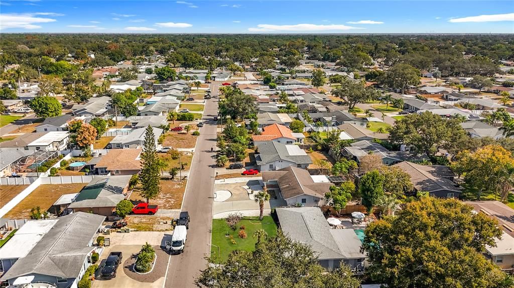 Active With Contract: $499,900 (3 beds, 2 baths, 1272 Square Feet)