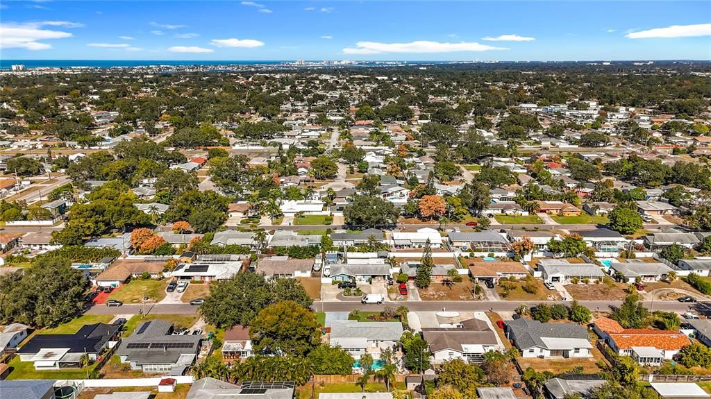 Active With Contract: $499,900 (3 beds, 2 baths, 1272 Square Feet)