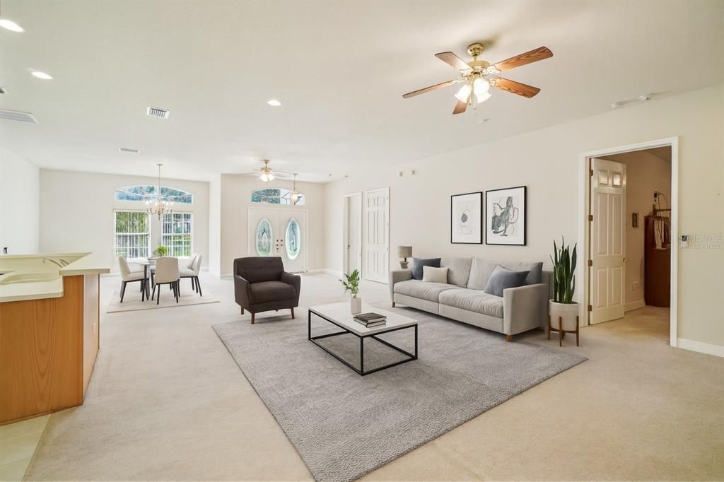 For Sale: $800,000 (3 beds, 3 baths, 2985 Square Feet)