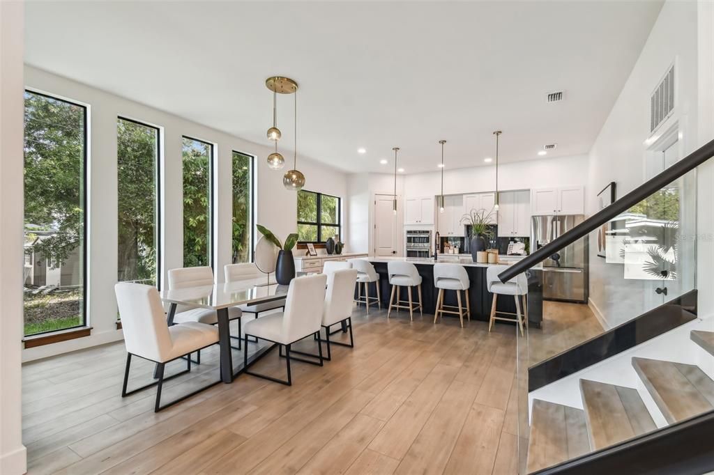 For Rent: $8,900 (5 beds, 4 baths, 3000 Square Feet)