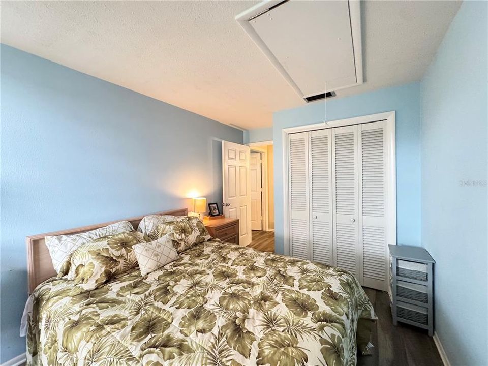 For Sale: $149,000 (2 beds, 1 baths, 768 Square Feet)