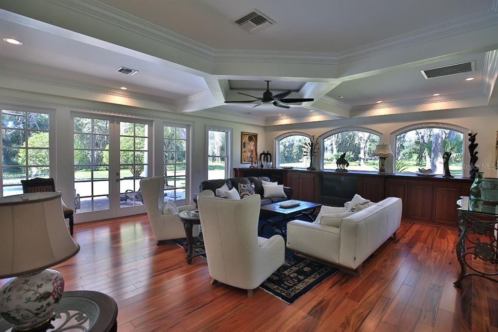 En Venta: $2,850,000 (4 camas, 4 baños, 5668 Pies cuadrados)