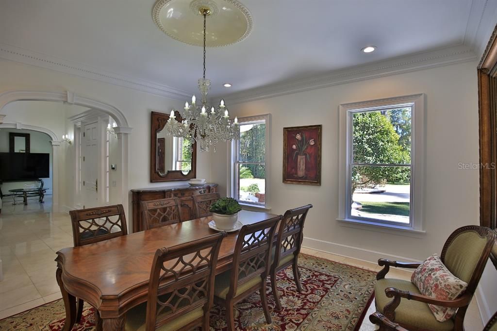 En Venta: $2,850,000 (4 camas, 4 baños, 5668 Pies cuadrados)