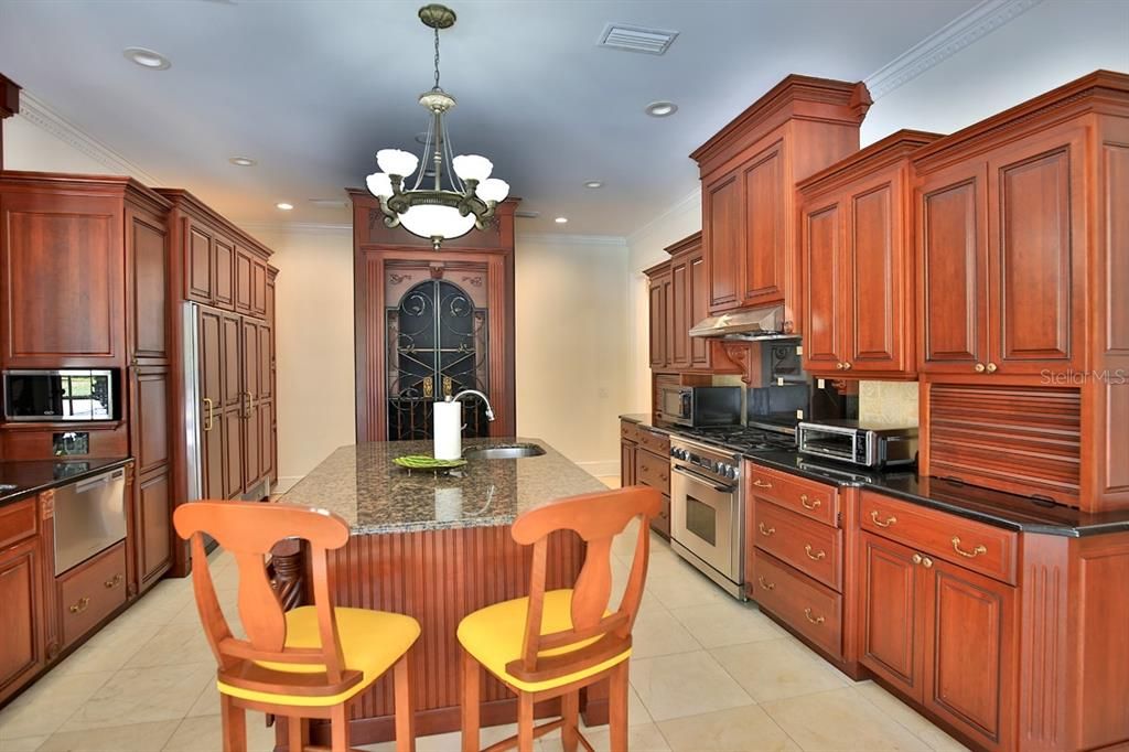 En Venta: $2,850,000 (4 camas, 4 baños, 5668 Pies cuadrados)