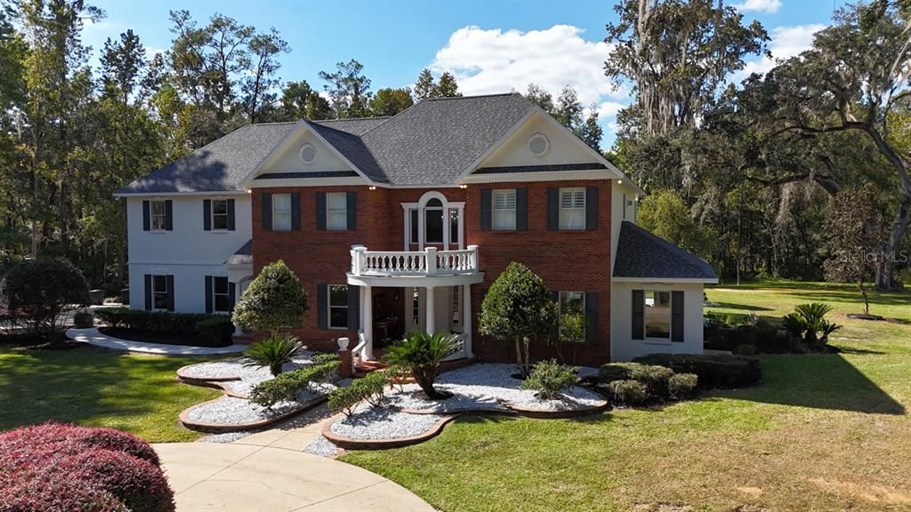 En Venta: $2,850,000 (4 camas, 4 baños, 5668 Pies cuadrados)