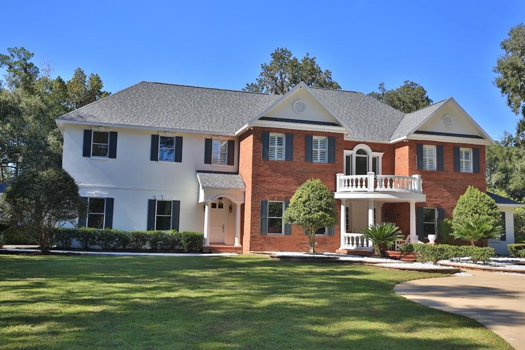 En Venta: $2,850,000 (4 camas, 4 baños, 5668 Pies cuadrados)