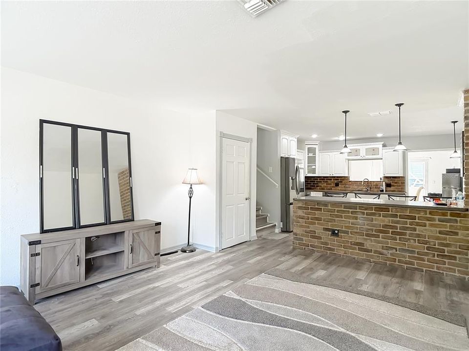 En Venta: $247,500 (2 camas, 1 baños, 1201 Pies cuadrados)