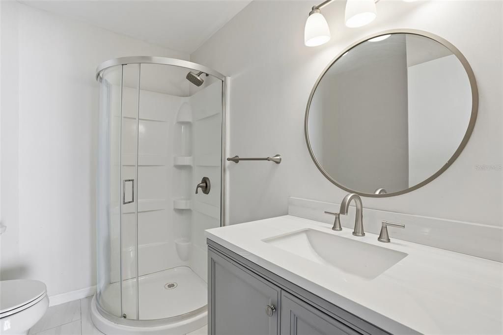 待售: $200,000 (3 贝兹, 2 浴室, 1062 平方英尺)