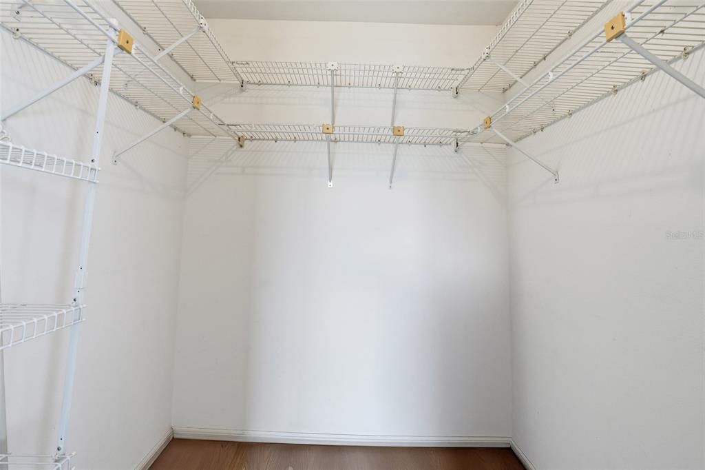 待售: $200,000 (3 贝兹, 2 浴室, 1062 平方英尺)