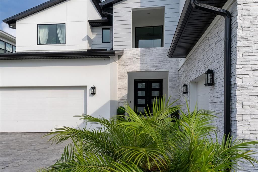 For Rent: $7,800 (4 beds, 4 baths, 4495 Square Feet)