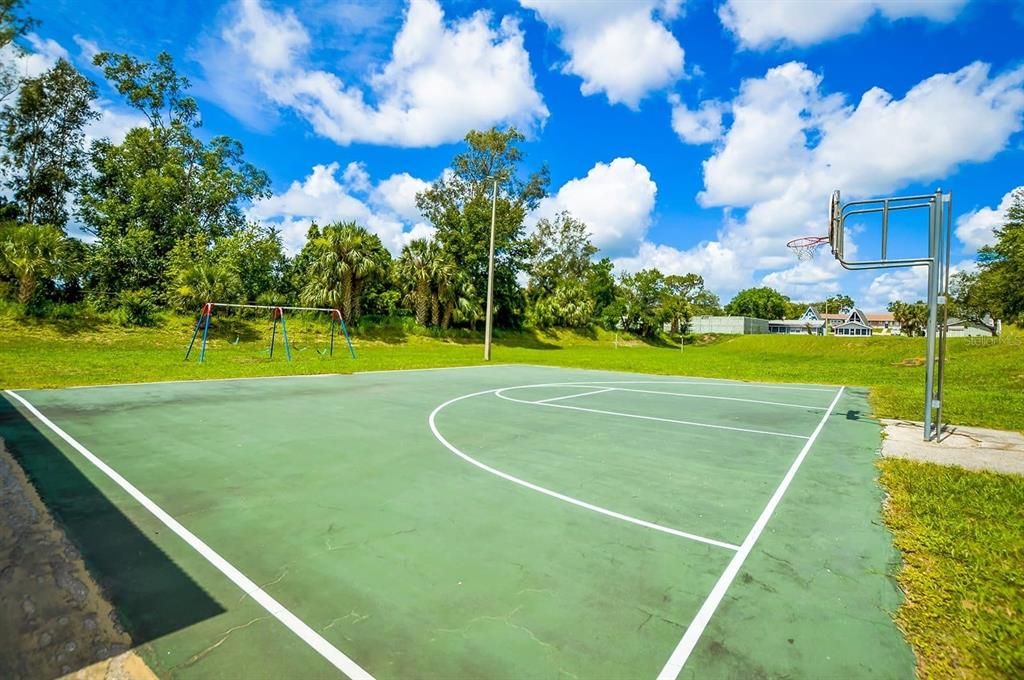 En Venta: $204,900 (2 camas, 2 baños, 720 Pies cuadrados)