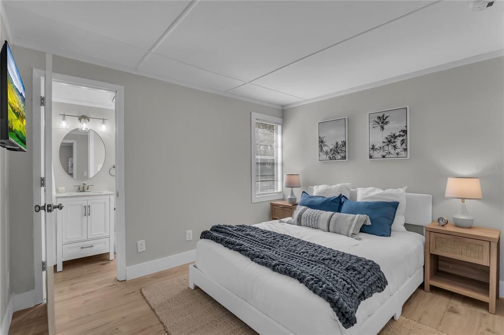 En Venta: $204,900 (2 camas, 2 baños, 720 Pies cuadrados)