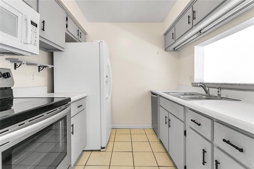 En Renta: $1,495 (2 camas, 2 baños, 912 Pies cuadrados)