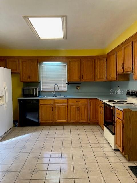 出租: $1,895 (3 贝兹, 2 浴室, 1524 平方英尺)