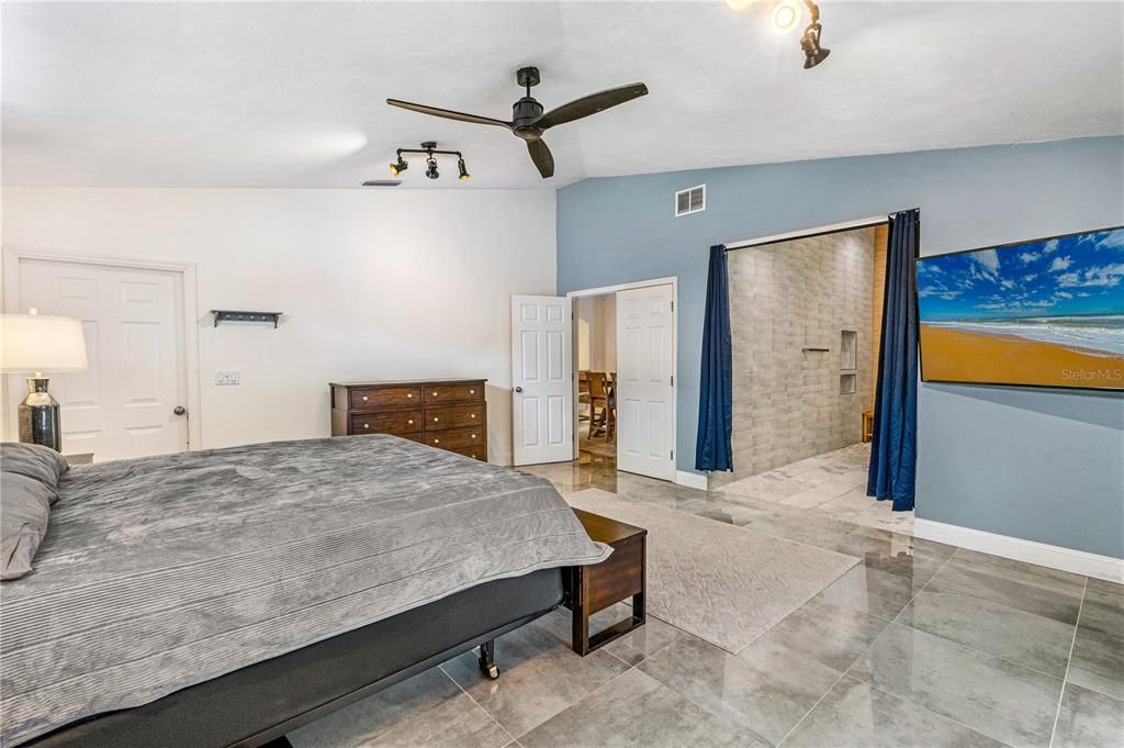 На продажу: $549,000 (4 спален, 2 ванн, 2627 Квадратных фут)