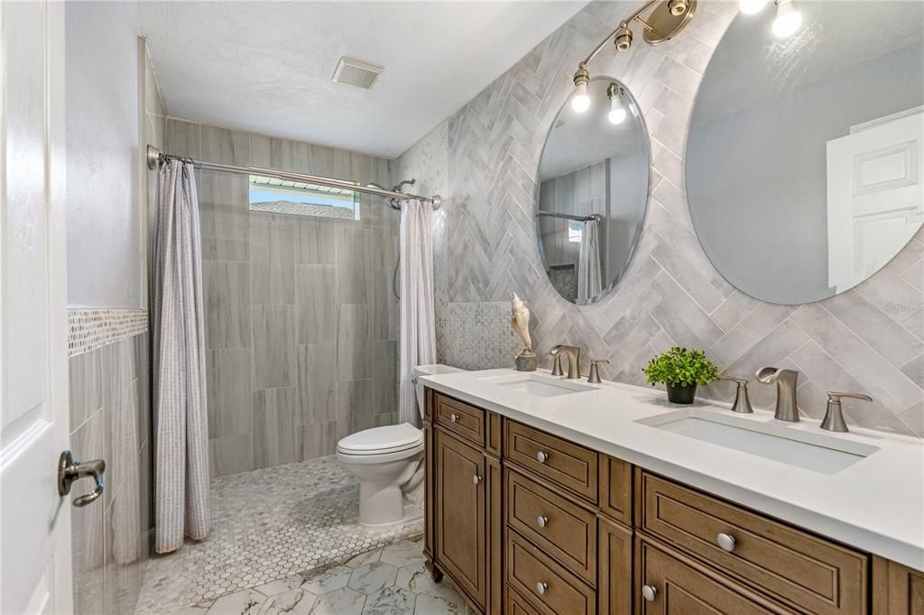 На продажу: $549,000 (4 спален, 2 ванн, 2627 Квадратных фут)