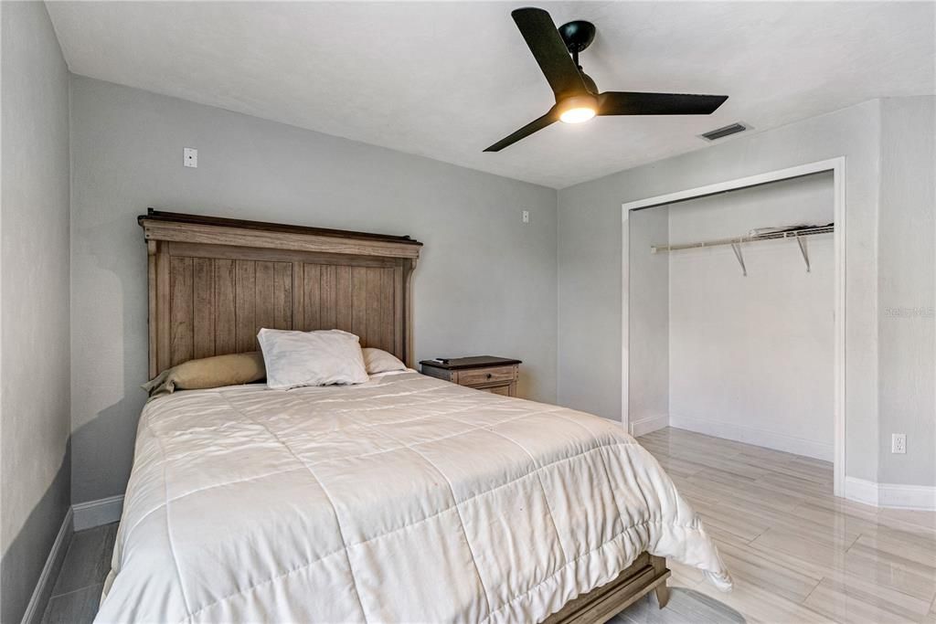 На продажу: $549,000 (4 спален, 2 ванн, 2627 Квадратных фут)