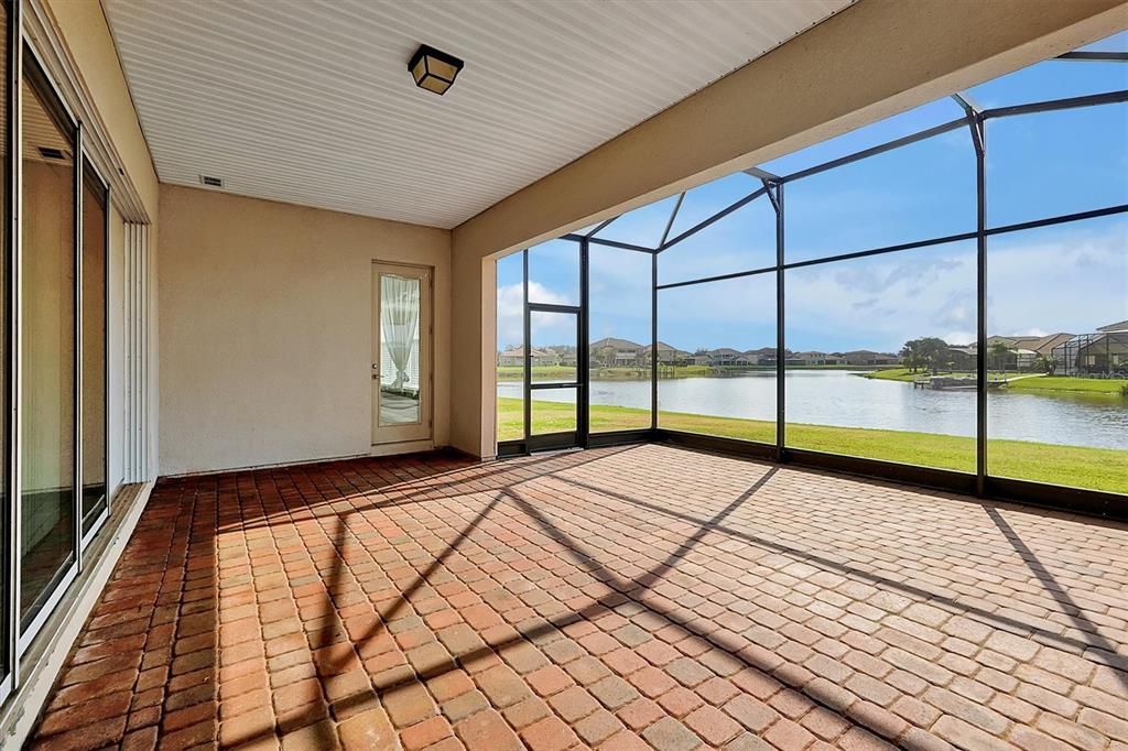 En Venta: $945,000 (7 camas, 5 baños, 5334 Pies cuadrados)