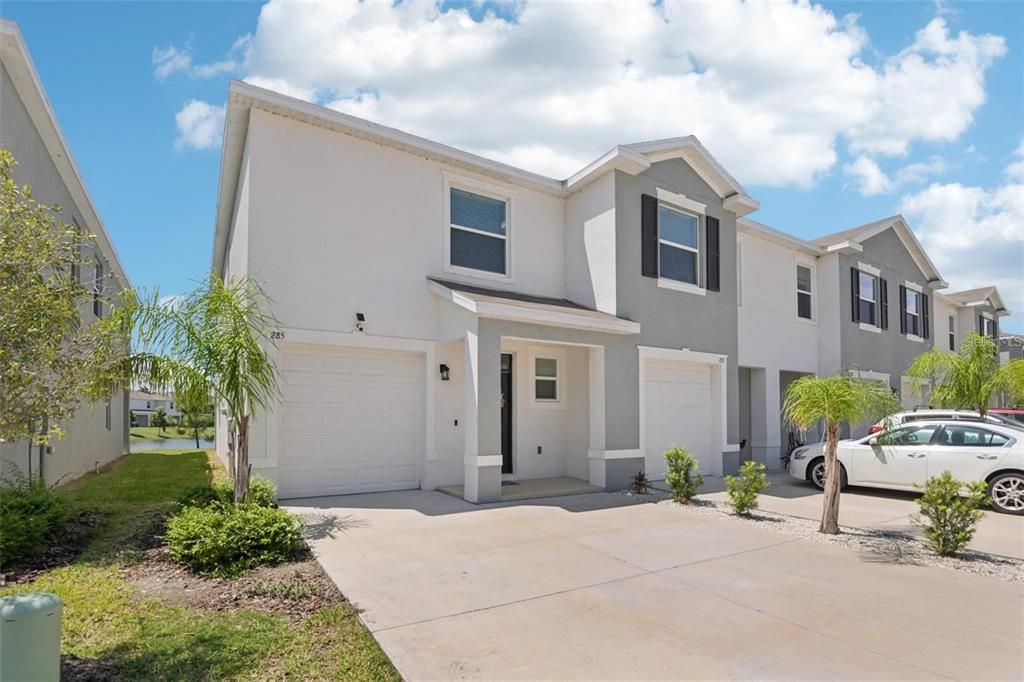 For Rent: $2,300 (3 beds, 2 baths, 1802 Square Feet)