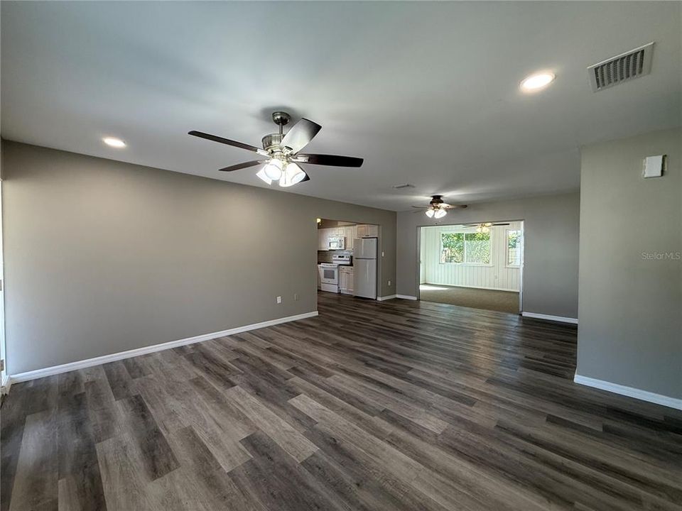 В аренду: $2,400 (2 спален, 2 ванн, 1514 Квадратных фут)